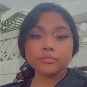 Meet your Posher, Gabrielle